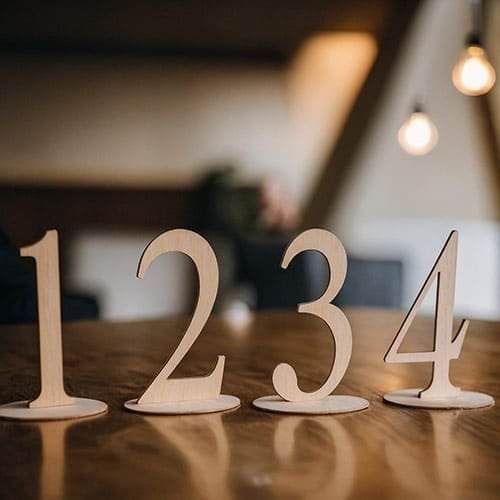 Bordnummer i tre - Bilde 2